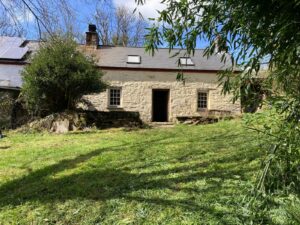 Henllan Amgoed, Whitland